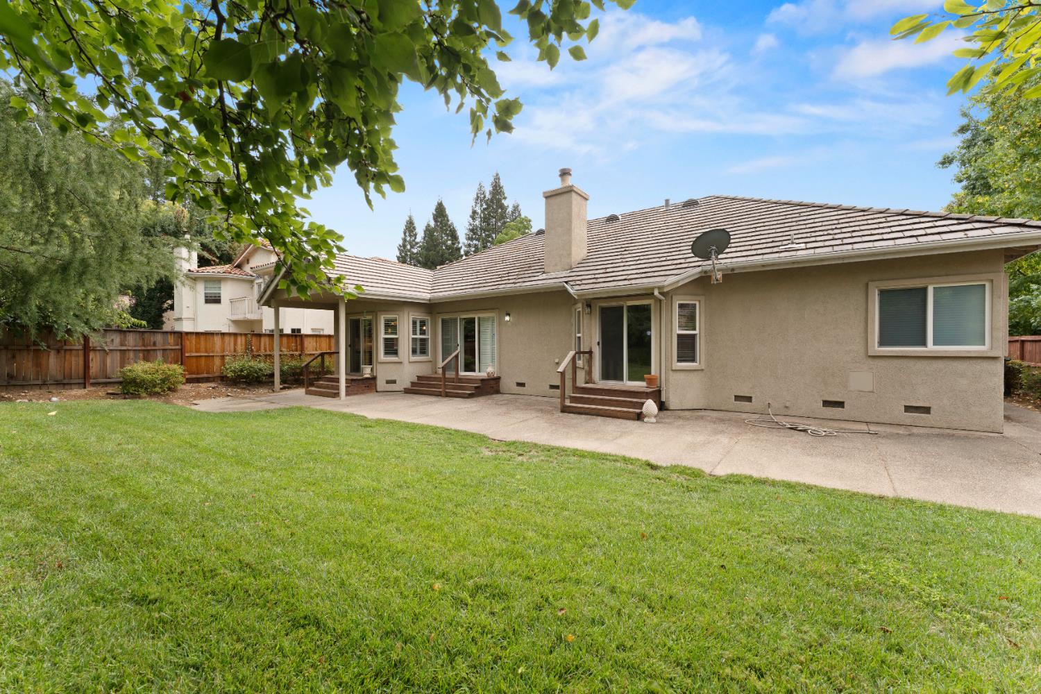 9614 Swan Lake Drive