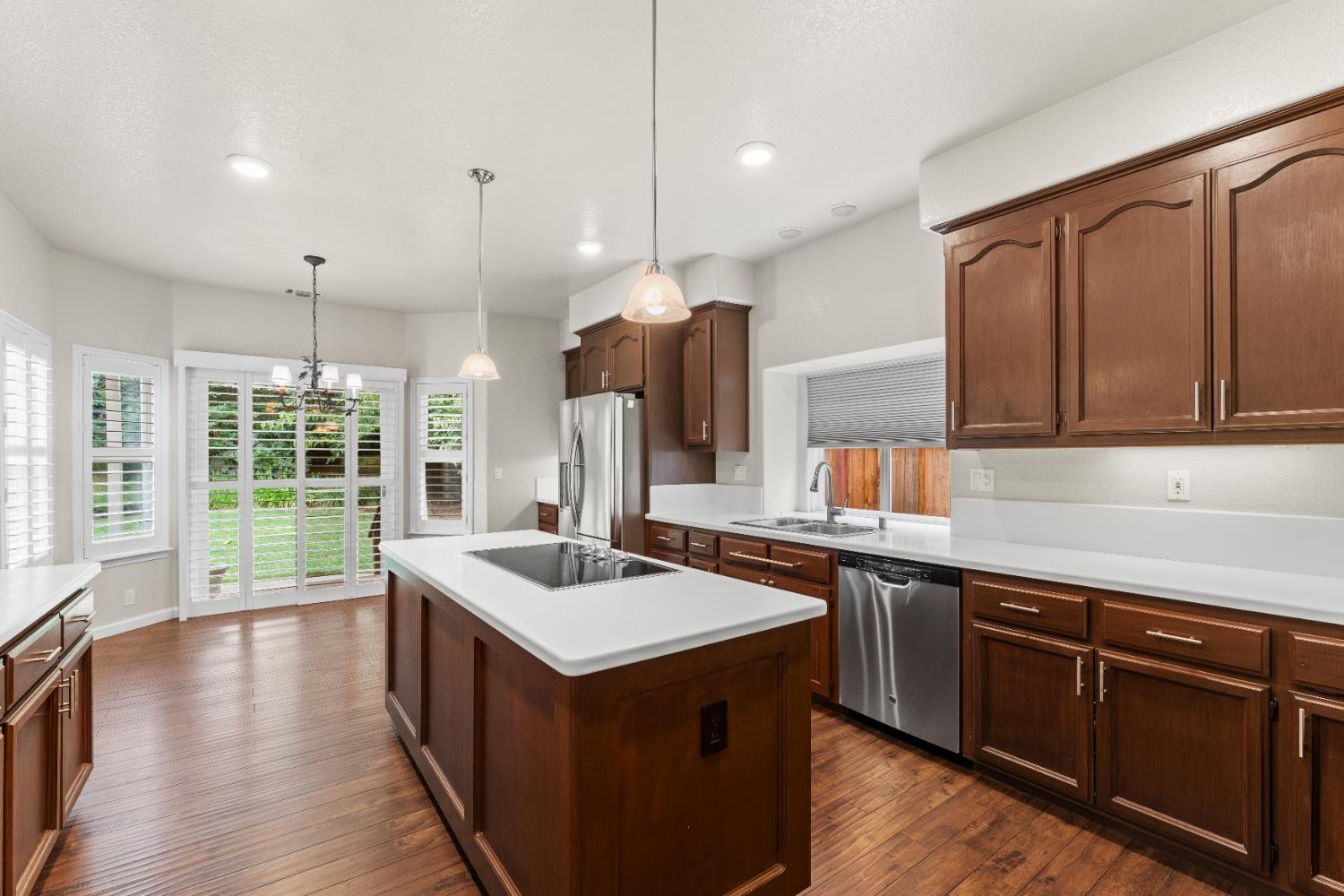 9614 Swan Lake Drive