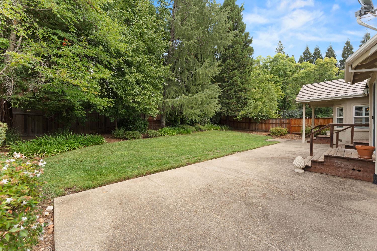 9614 Swan Lake Drive