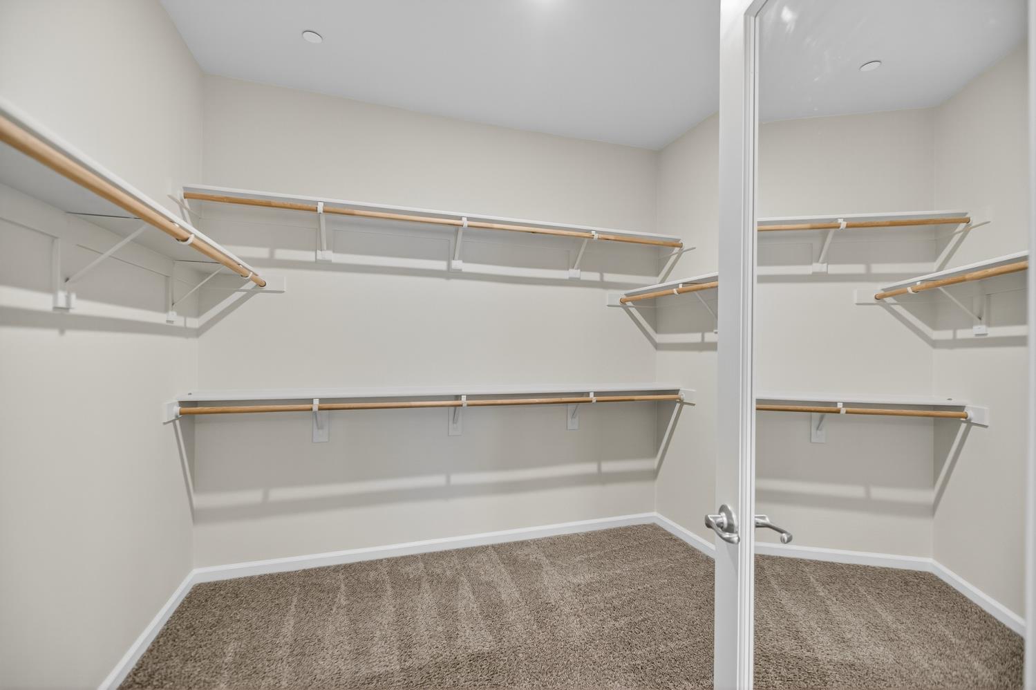 807 Lazy Creek Drive