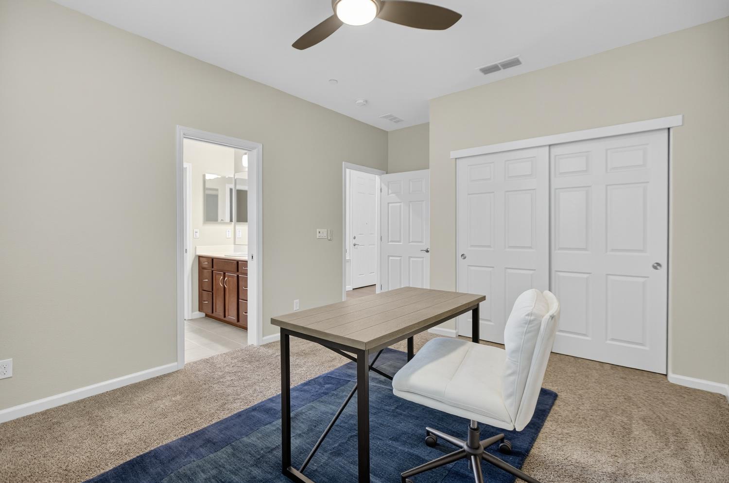 807 Lazy Creek Drive