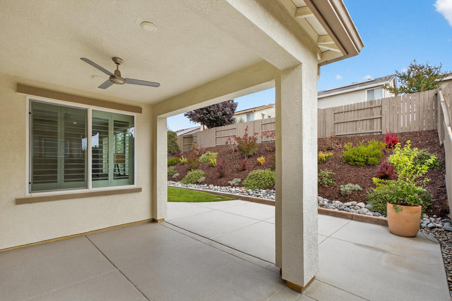 807 Lazy Creek Drive