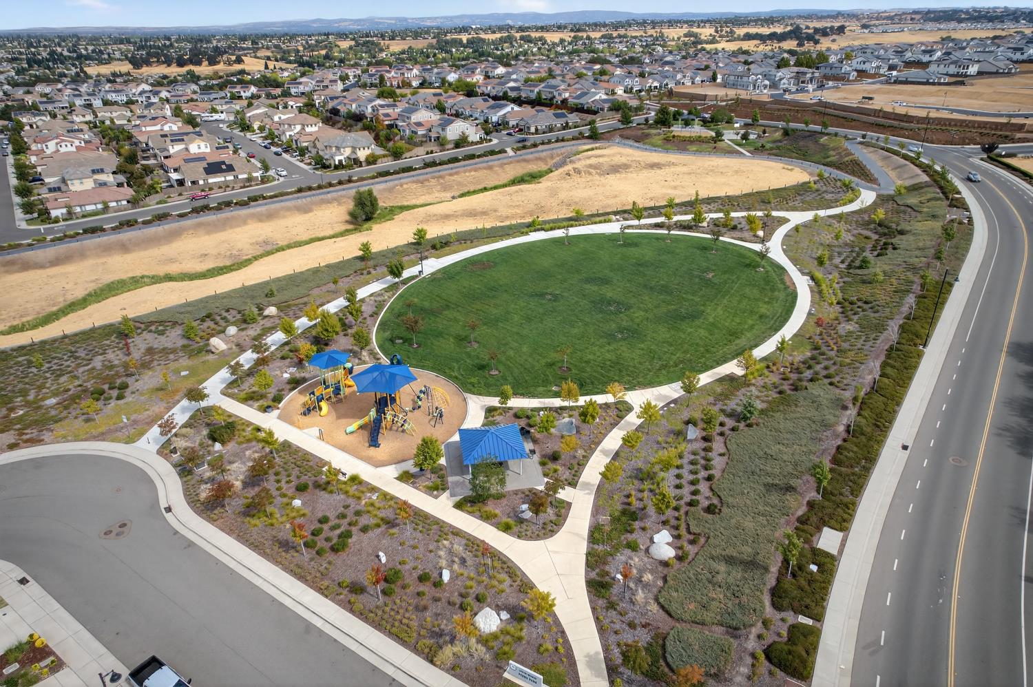 807 Lazy Creek Drive