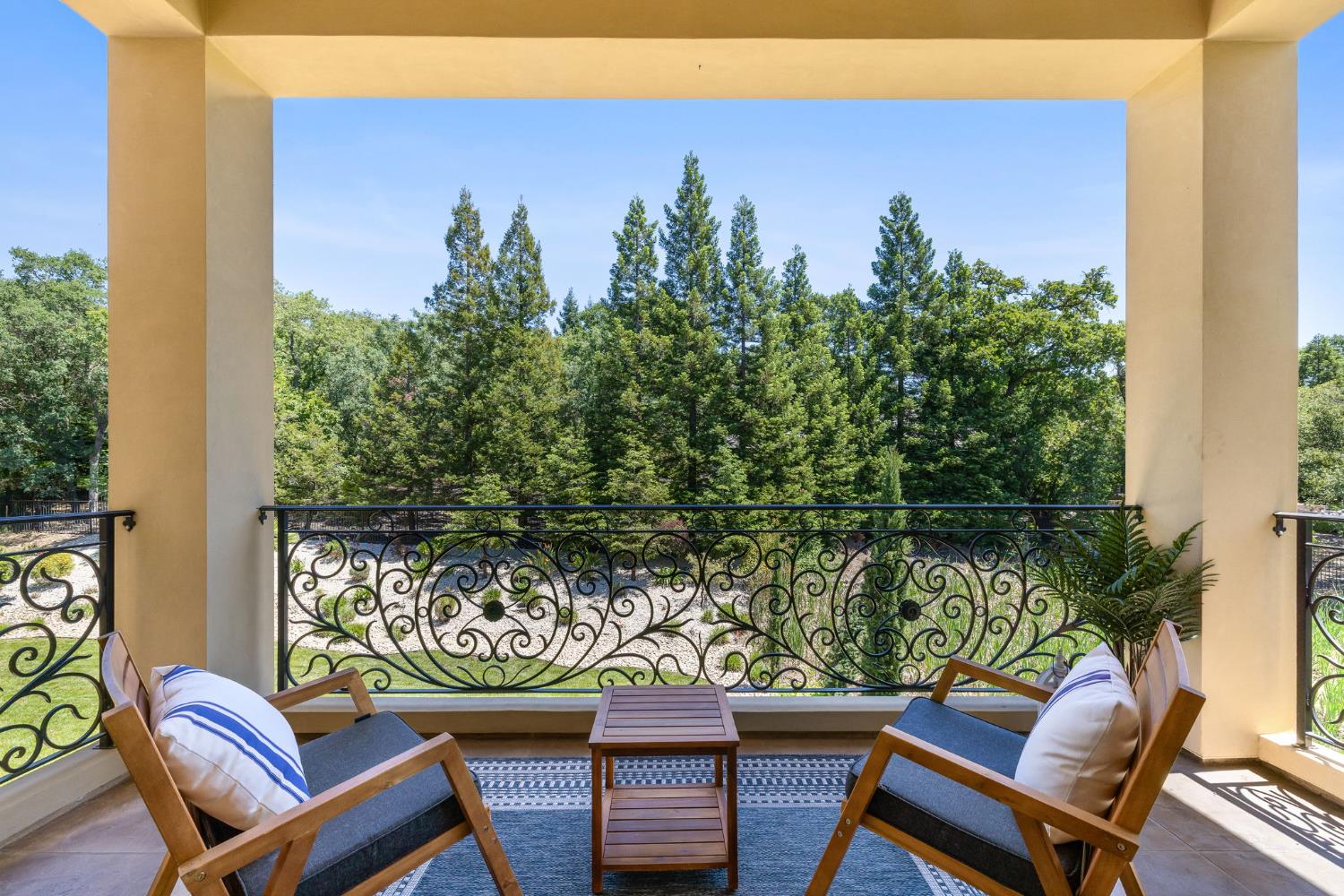 5521 Monte Claire Lane