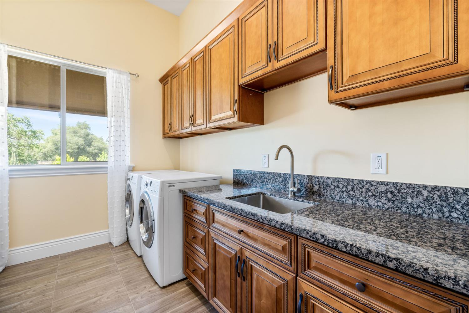 5521 Monte Claire Lane