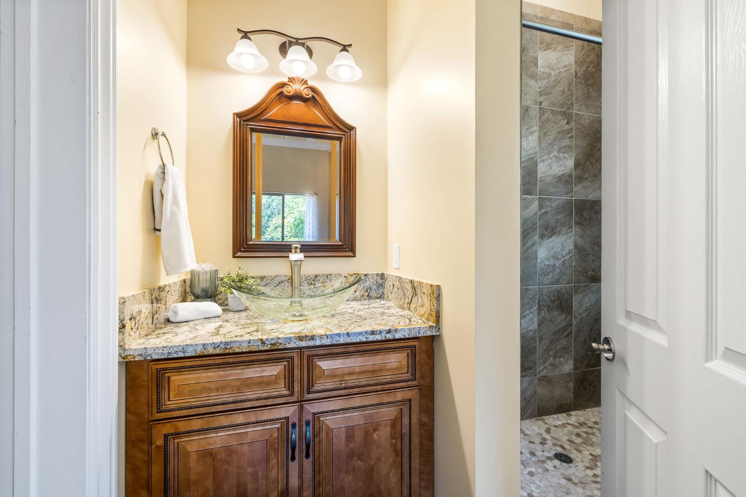 5521 Monte Claire Lane