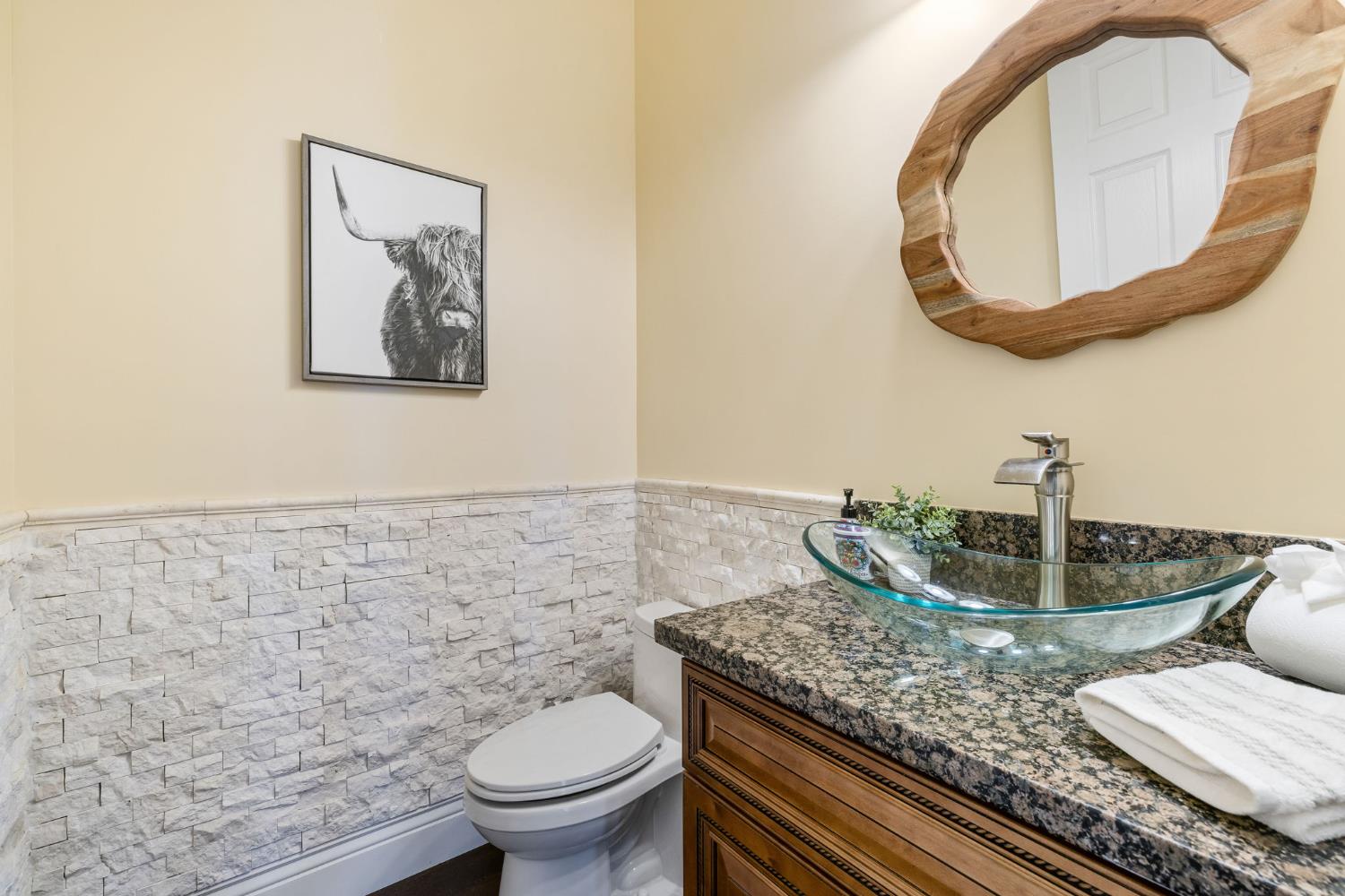 5521 Monte Claire Lane