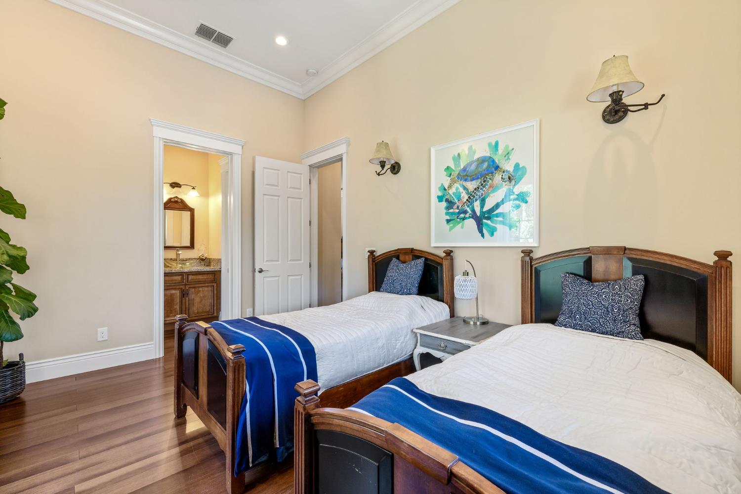 5521 Monte Claire Lane