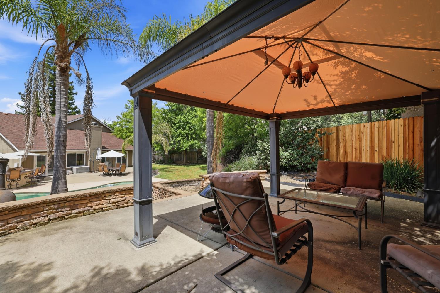 6720 Goldenwood Circle