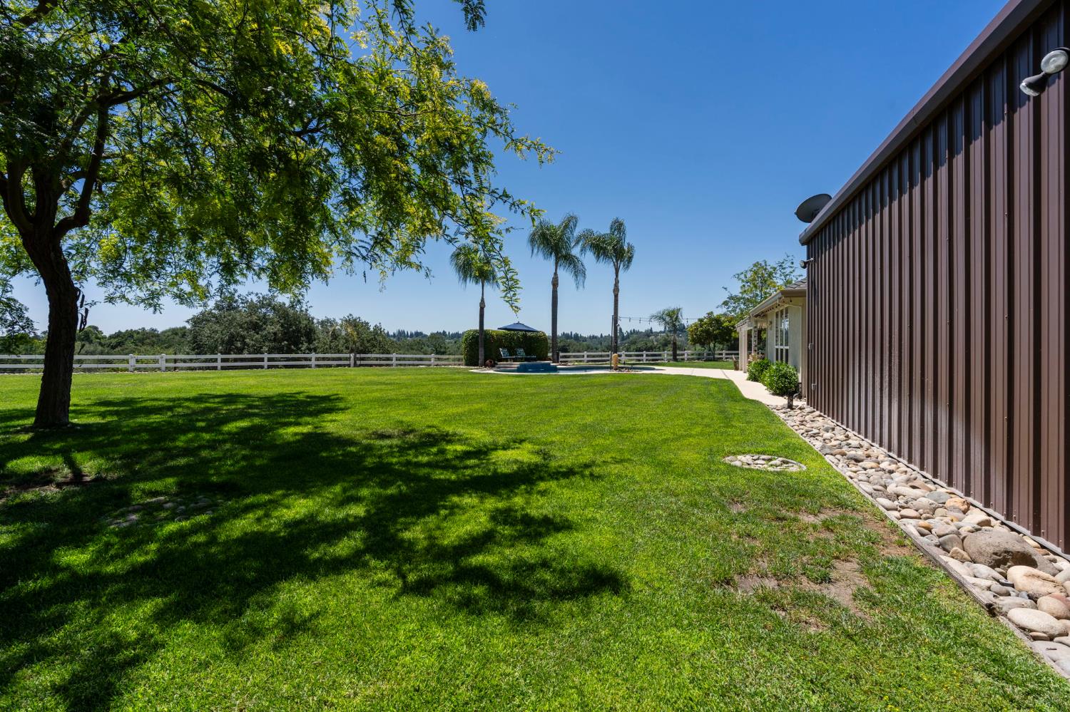 10621 Gibbs Drive
