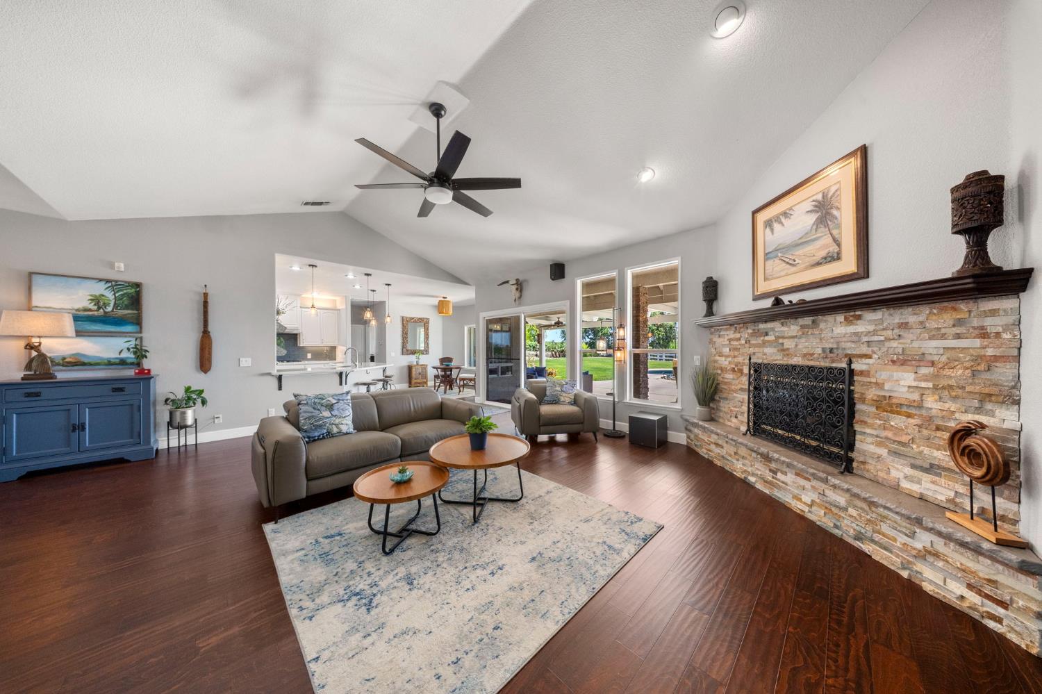10621 Gibbs Drive