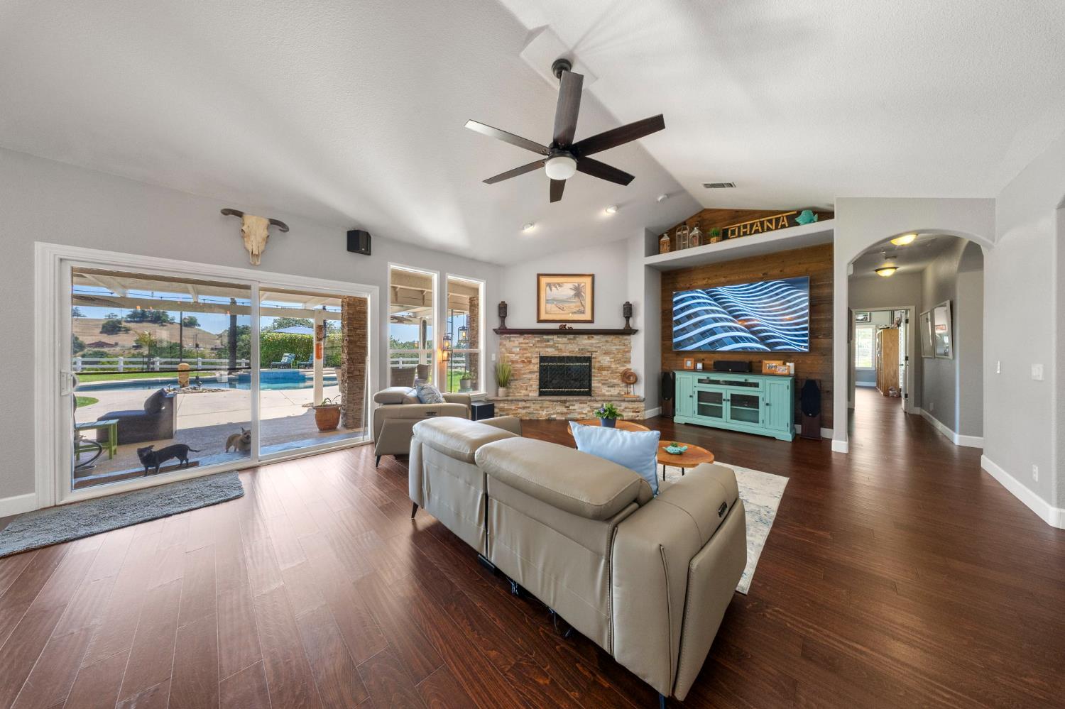 10621 Gibbs Drive