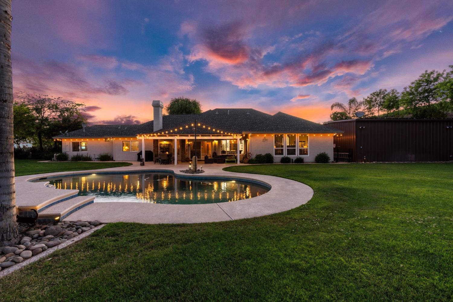 10621 Gibbs Drive