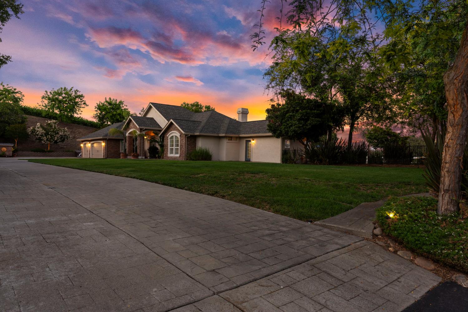 10621 Gibbs Drive