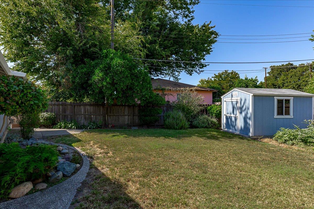 1045 Aidan Avenue