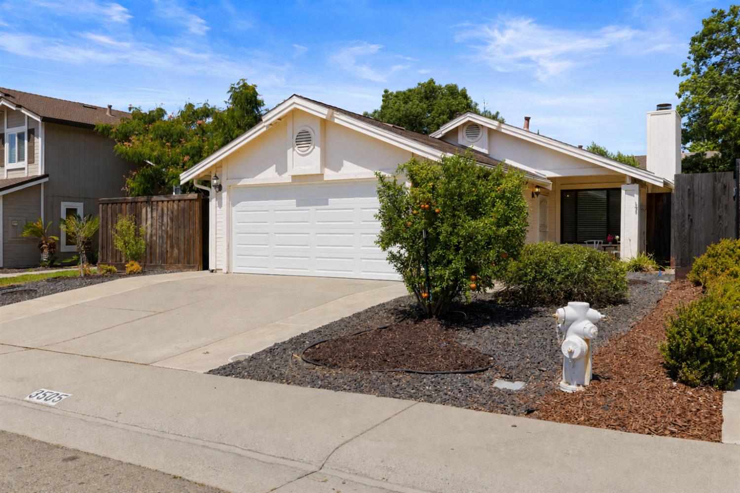 3505 Pinehill Way