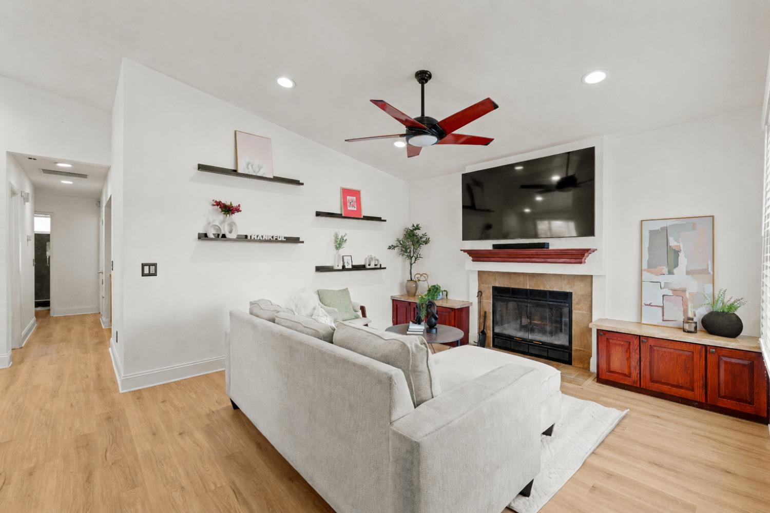 3505 Pinehill Way