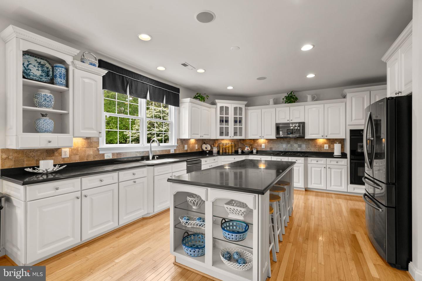 1503 DEVERE DRIVE