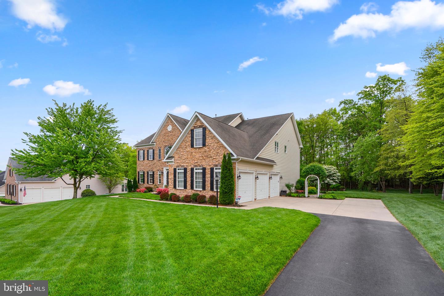 1503 DEVERE DRIVE