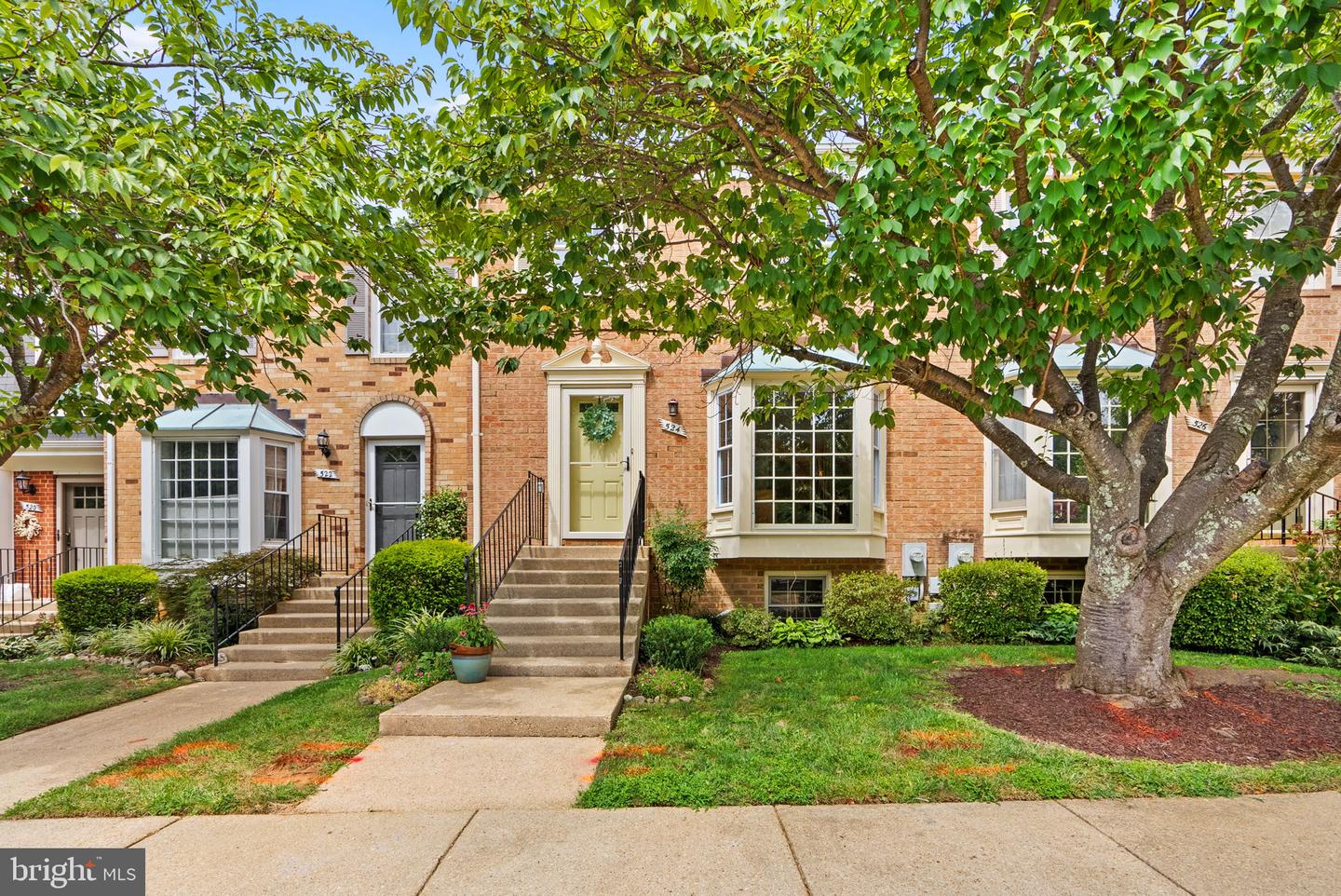 524 BAY DALE COURT