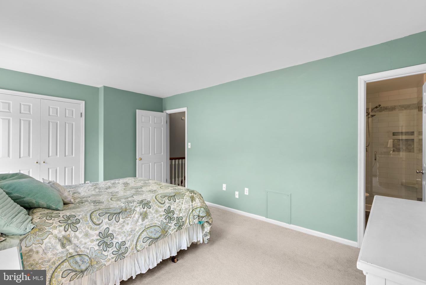 524 BAY DALE COURT