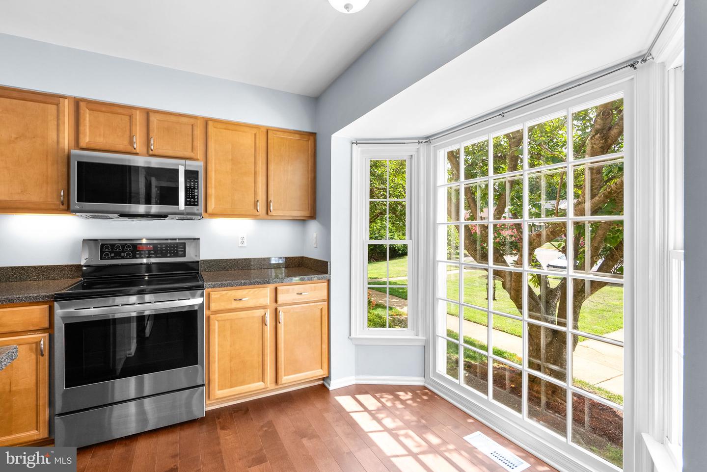 524 BAY DALE COURT