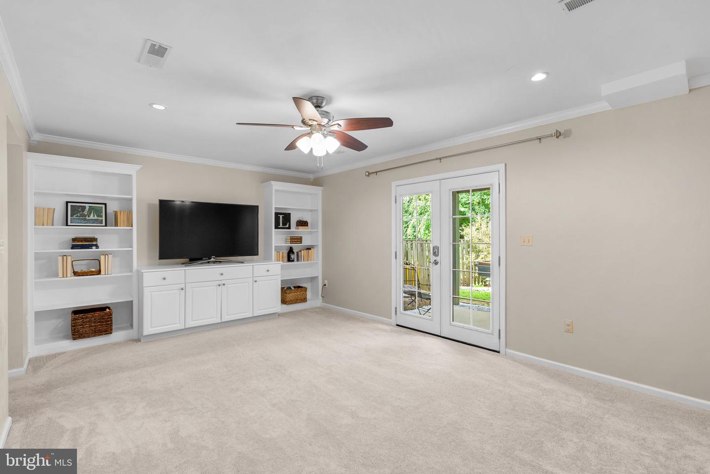 524 BAY DALE COURT