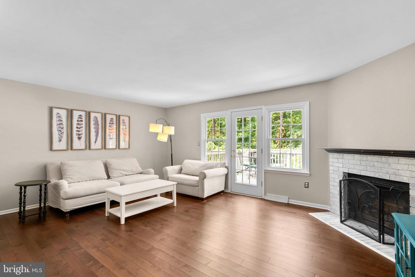524 BAY DALE COURT