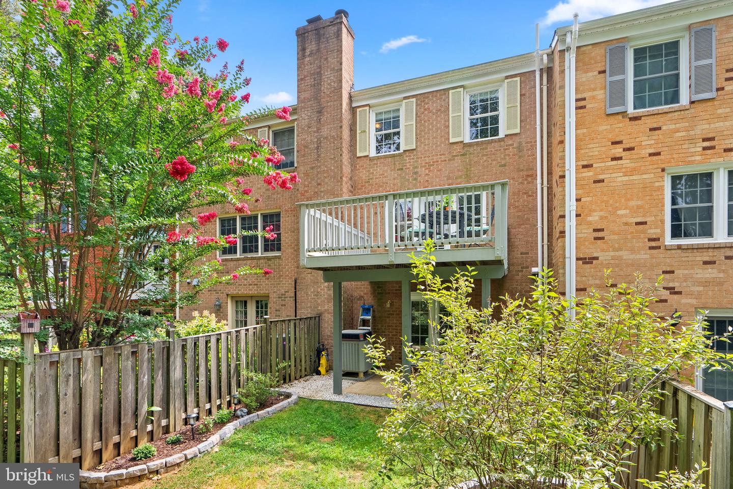 524 BAY DALE COURT