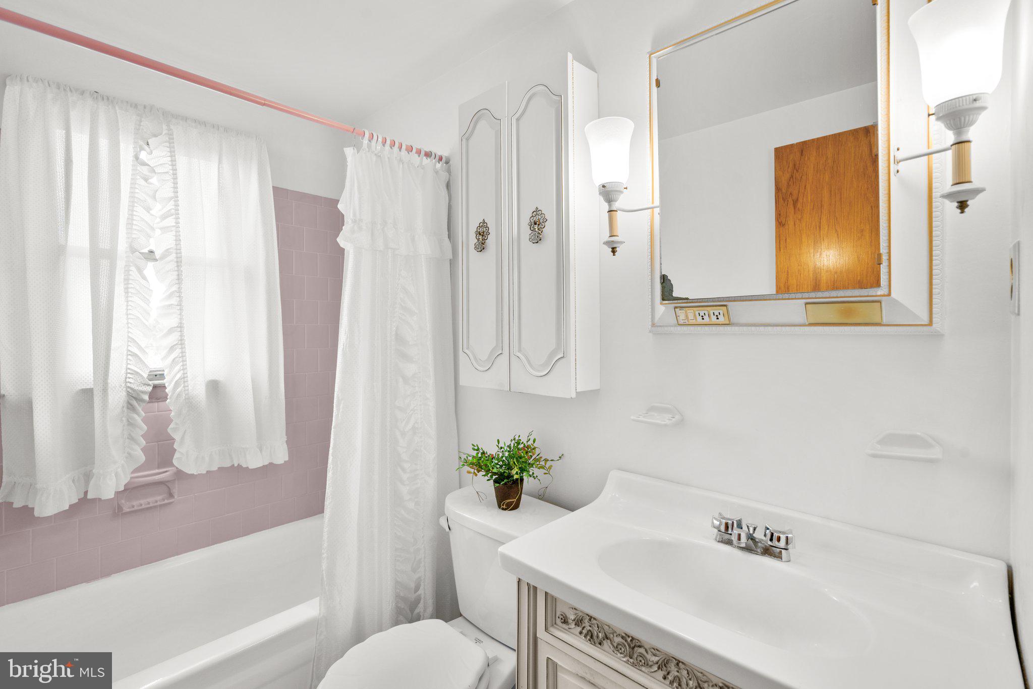 5716 PHILLIPS STREET