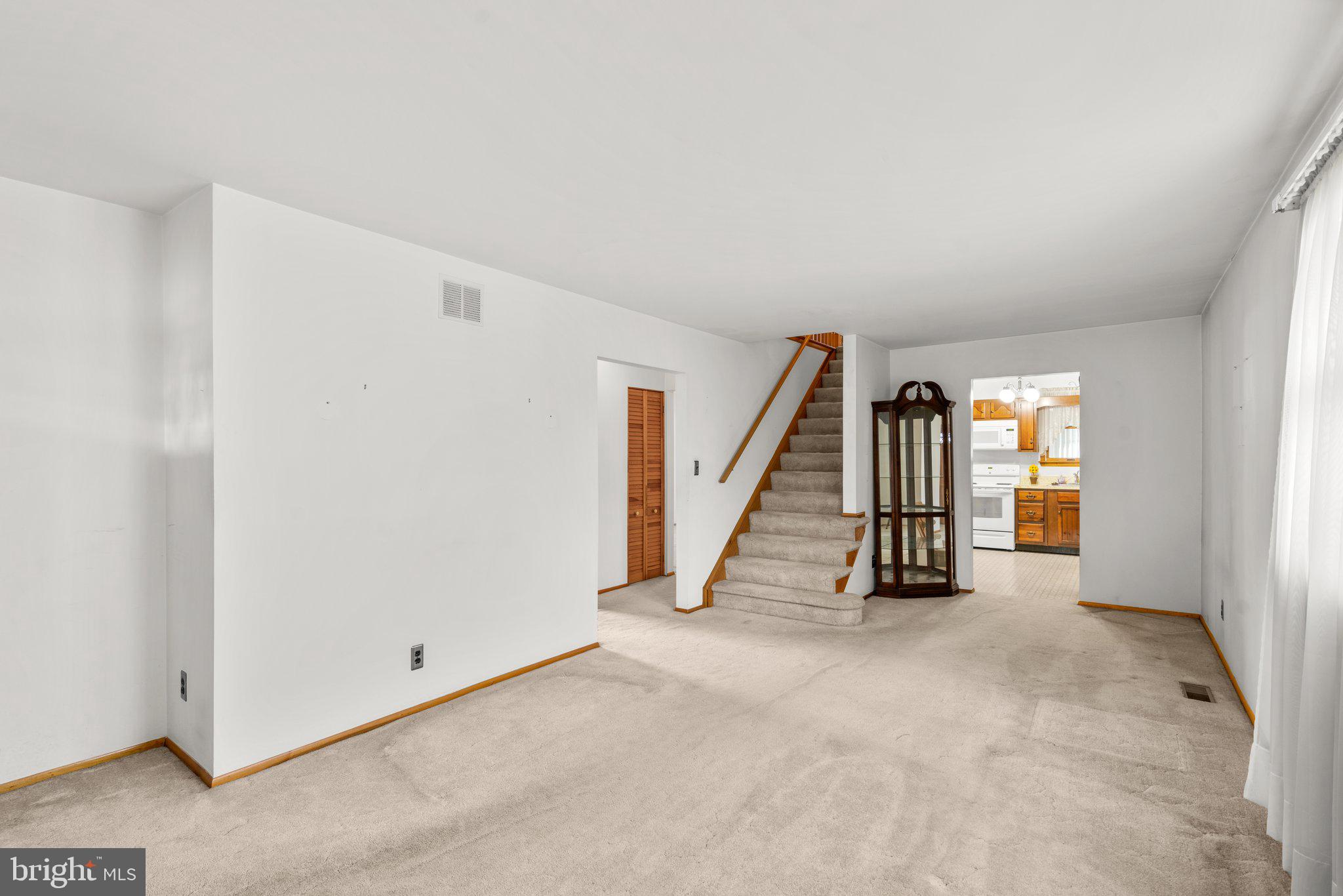 5716 PHILLIPS STREET