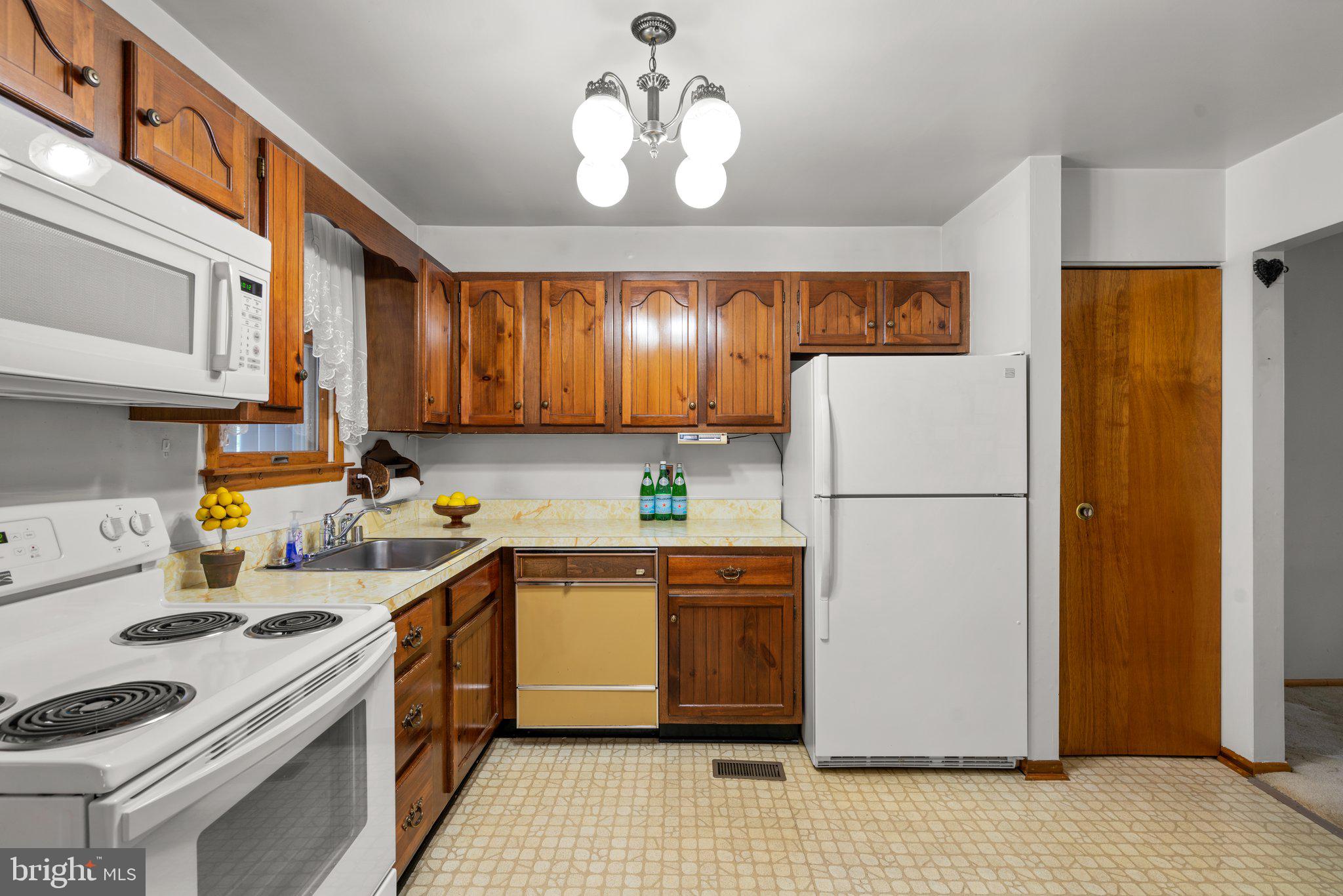 5716 PHILLIPS STREET