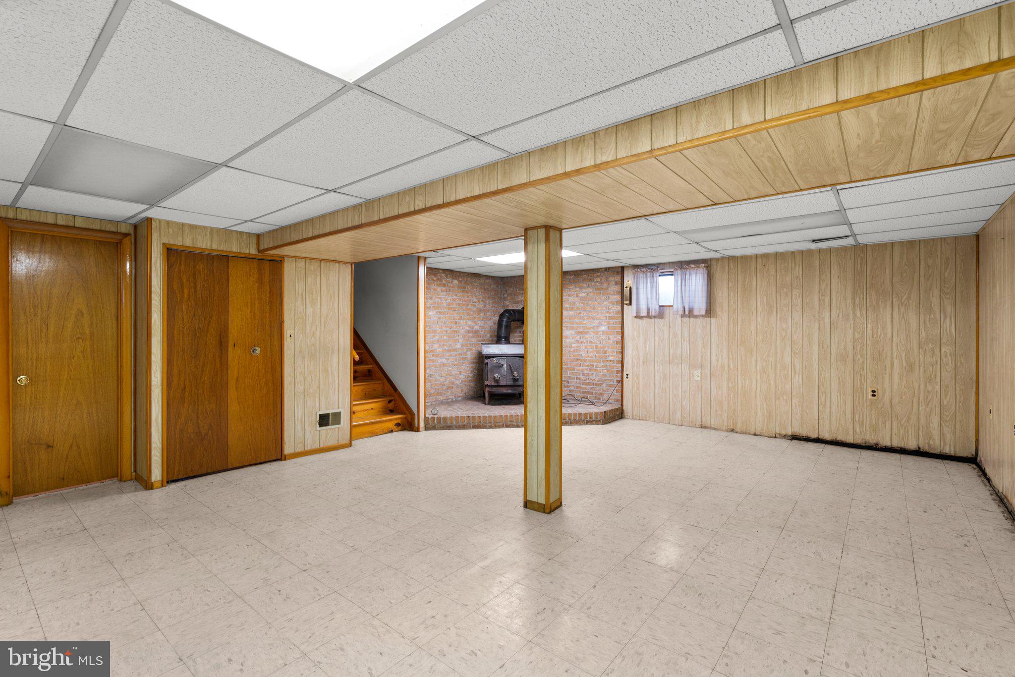 5716 PHILLIPS STREET