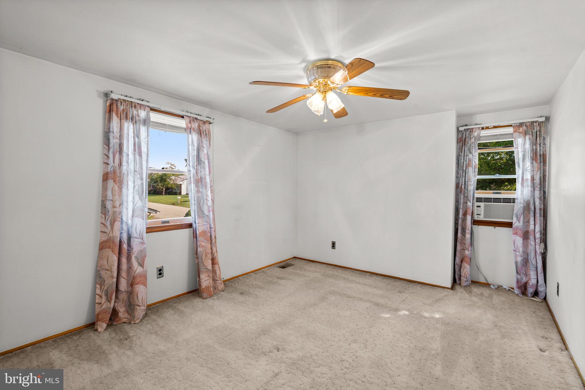 5716 PHILLIPS STREET