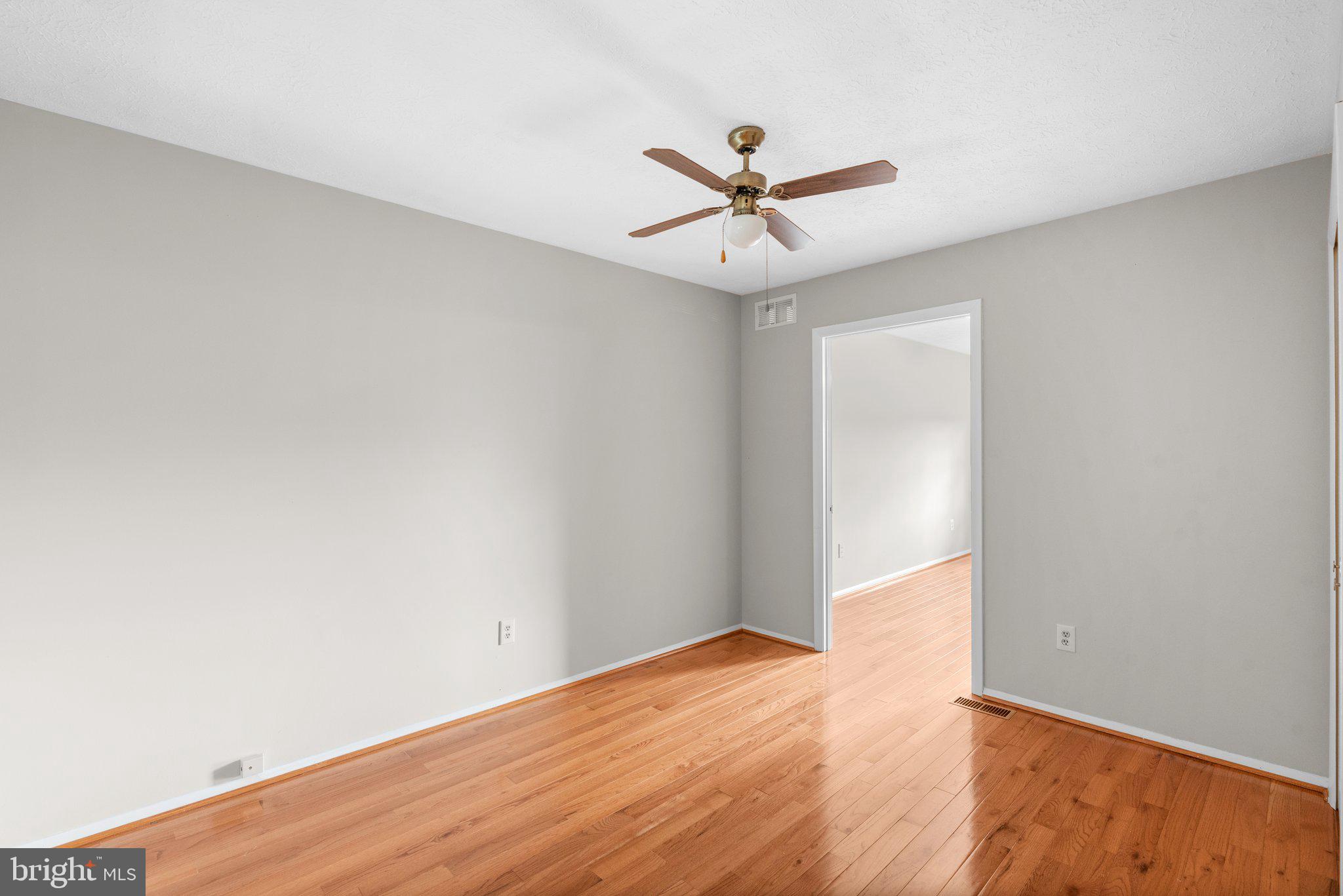 3431 BROOKHAVEN ROAD