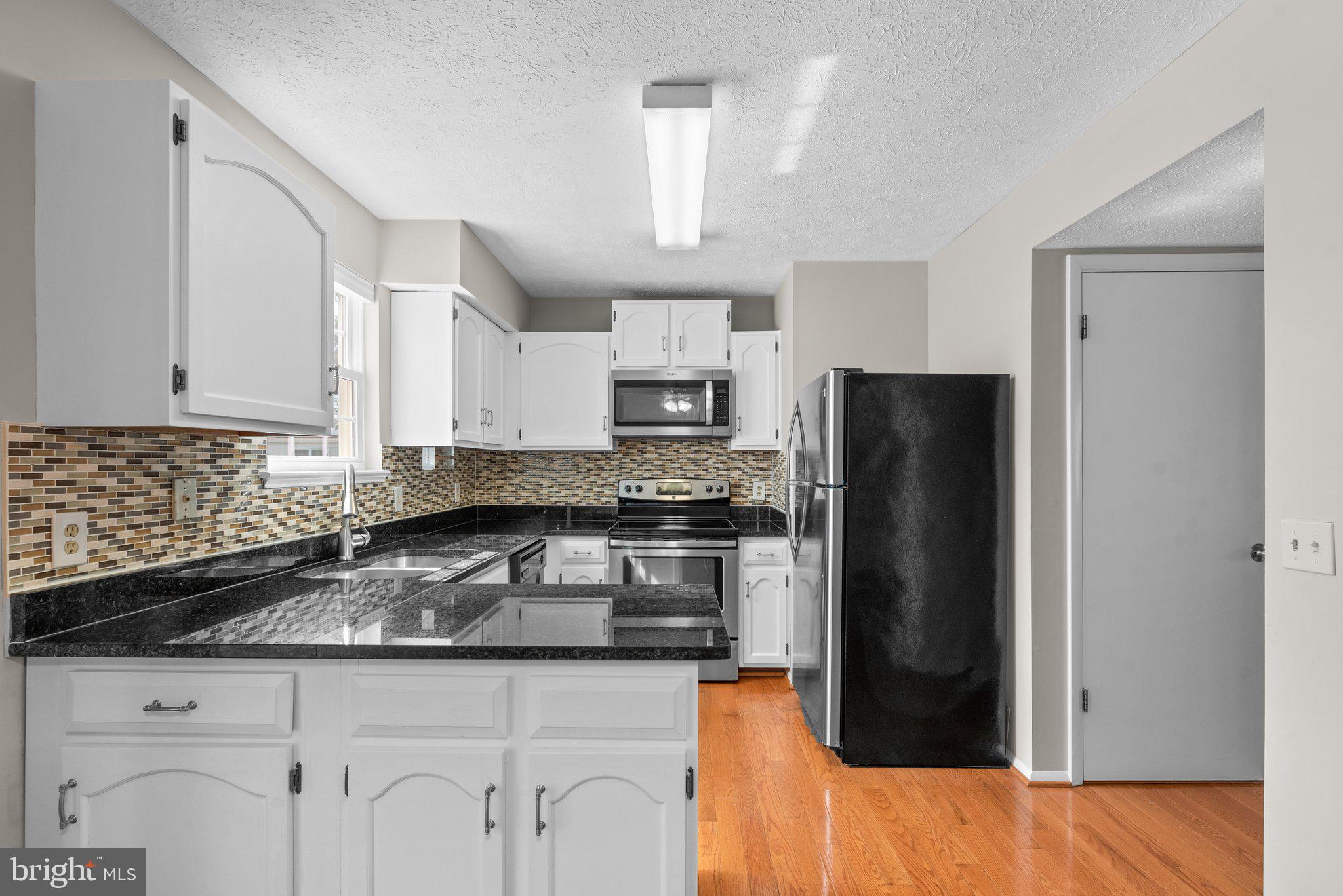 3431 BROOKHAVEN ROAD