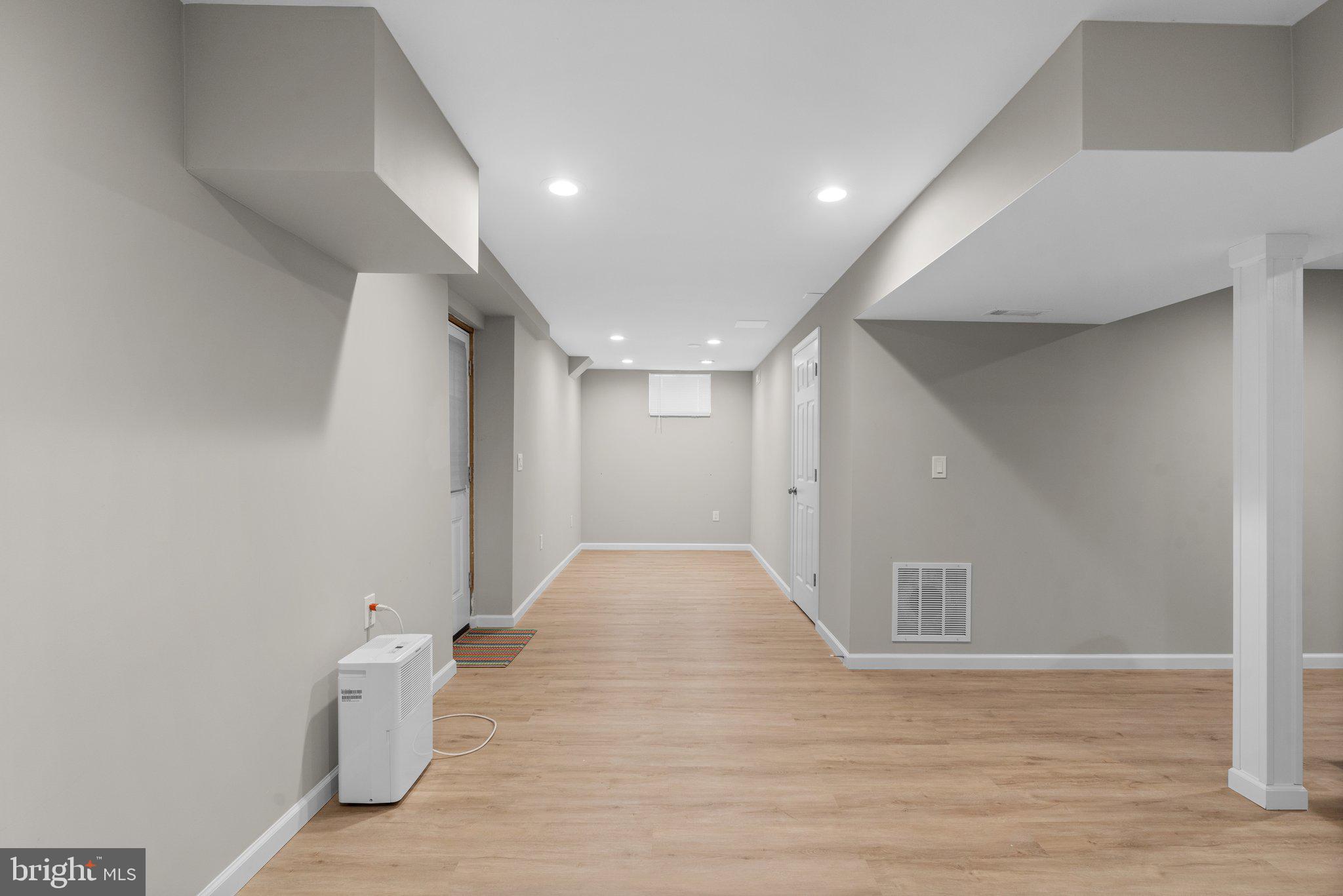 3431 BROOKHAVEN ROAD