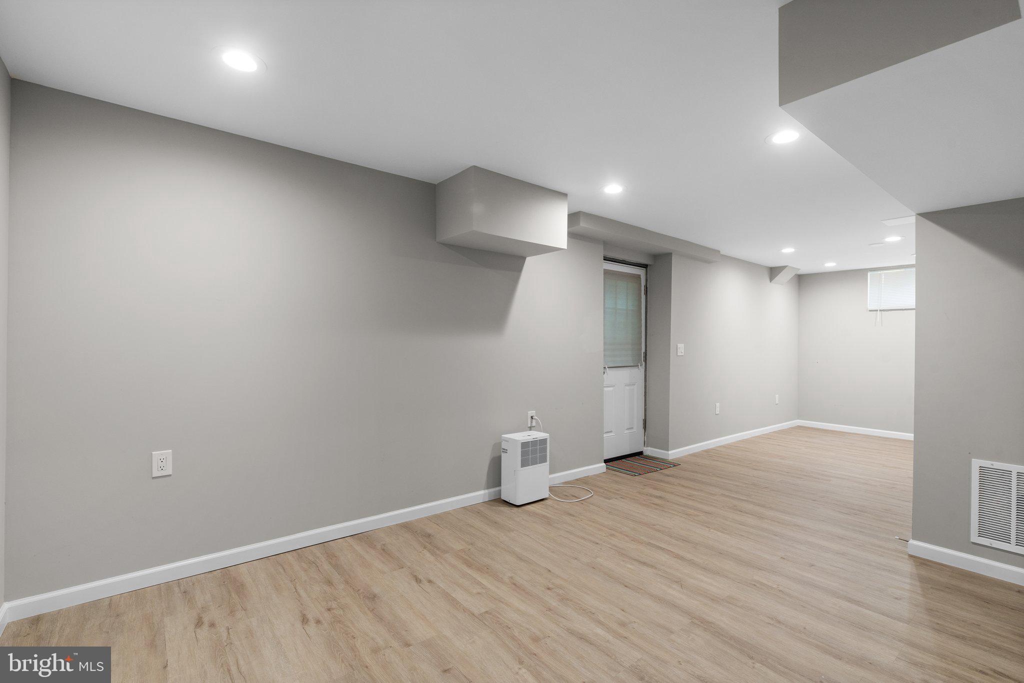 3431 BROOKHAVEN ROAD