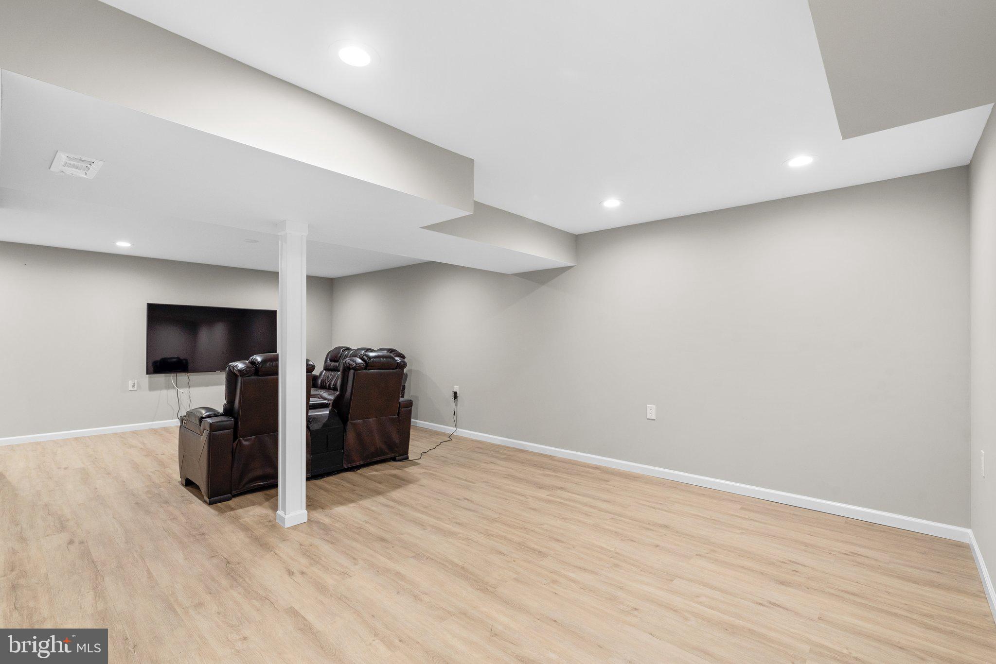 3431 BROOKHAVEN ROAD