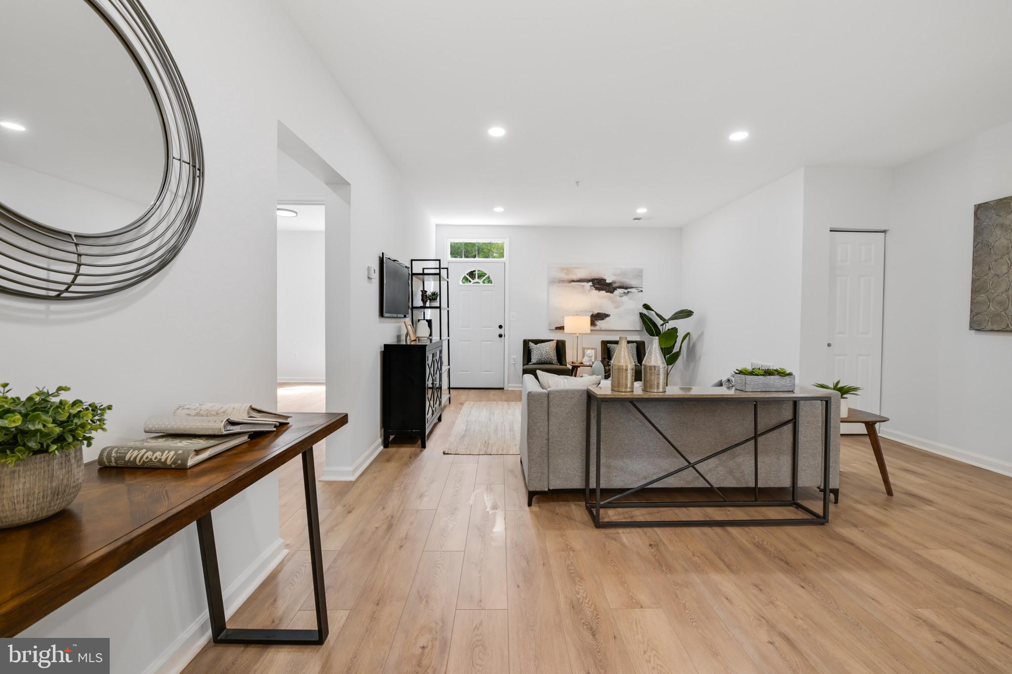 1137 Simsbury COURT NE Unit: 50C