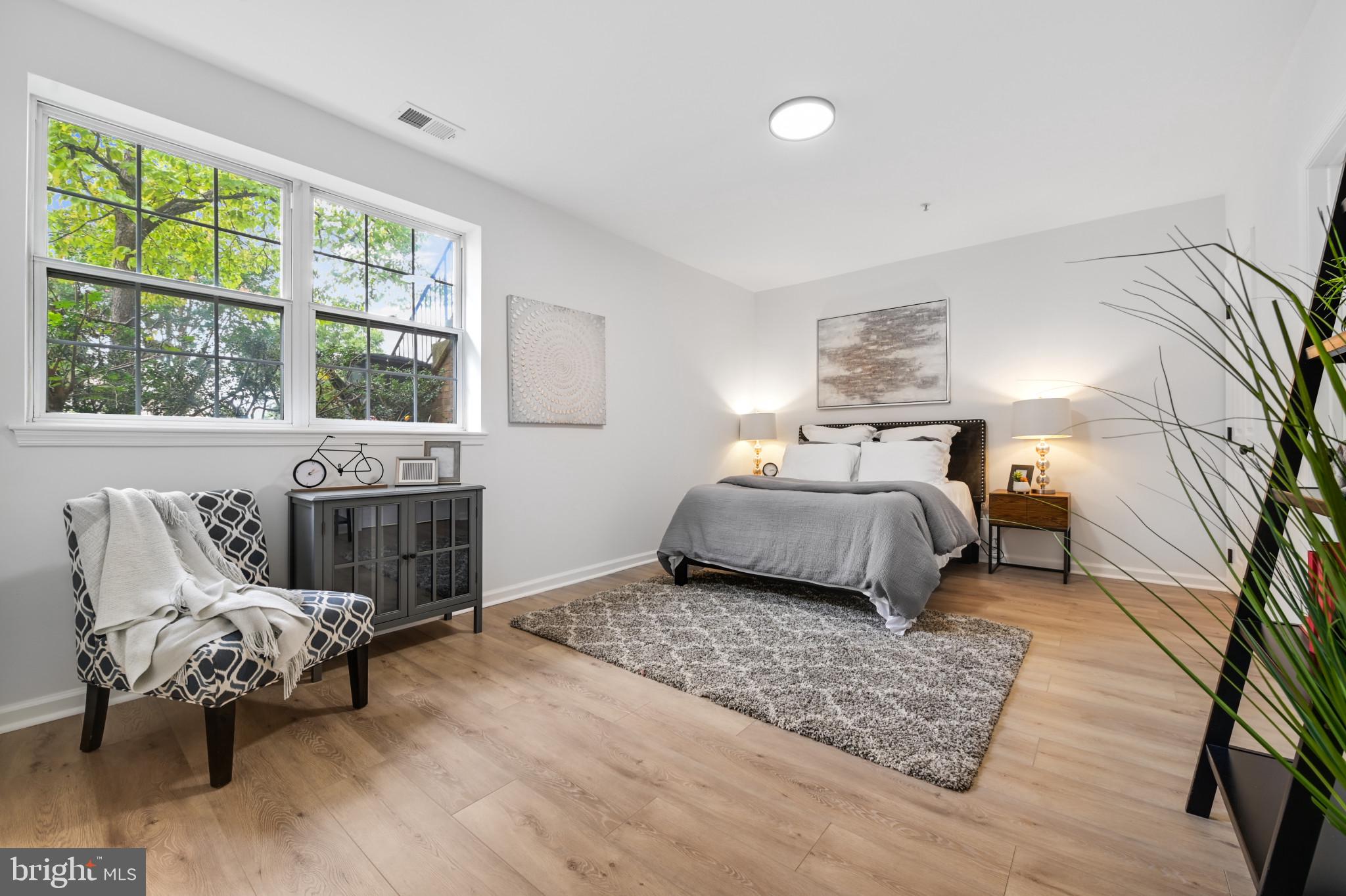 1137 Simsbury COURT NE Unit: 50C