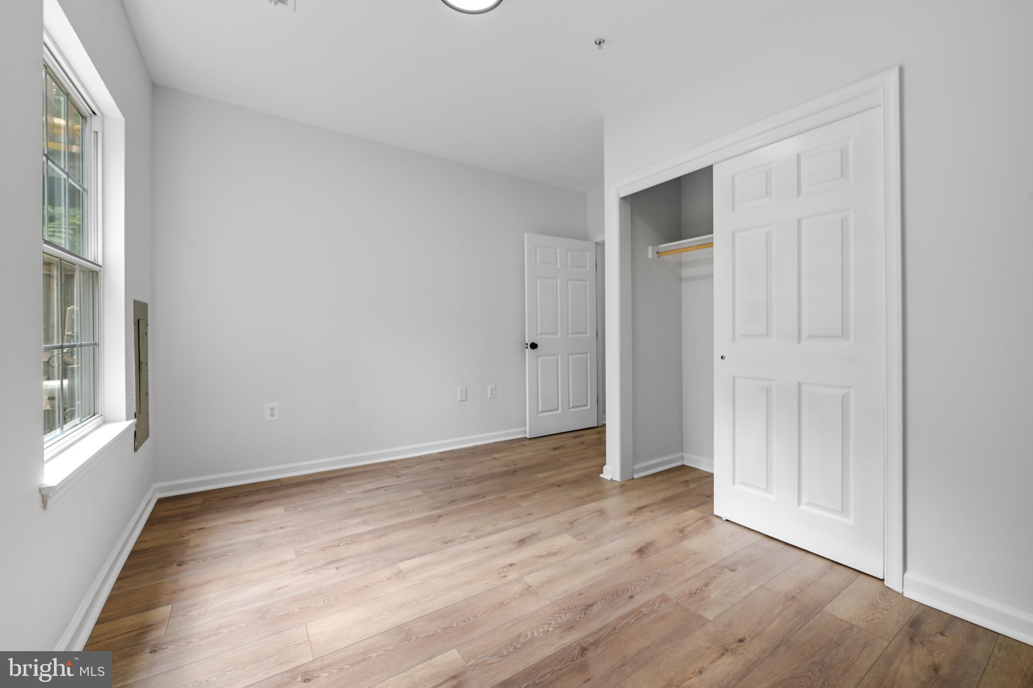 1137 Simsbury COURT NE Unit: 50C