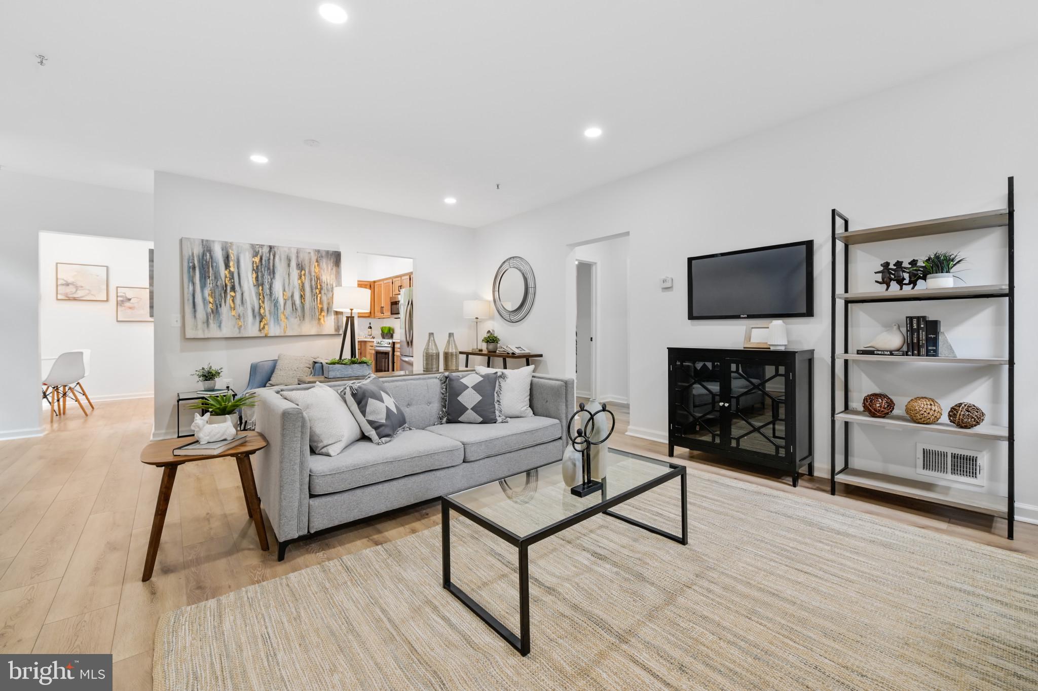 1137 Simsbury COURT NE Unit: 50C