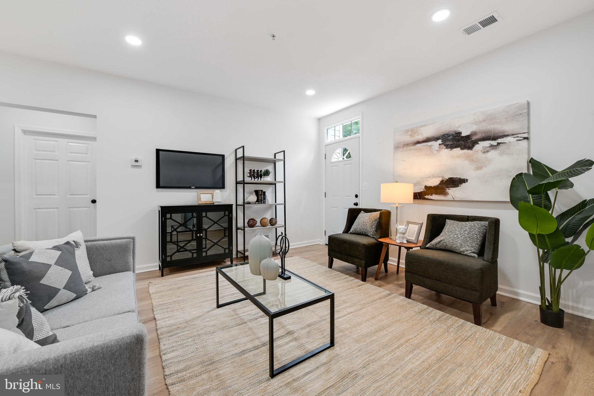 1137 Simsbury COURT NE Unit: 50C