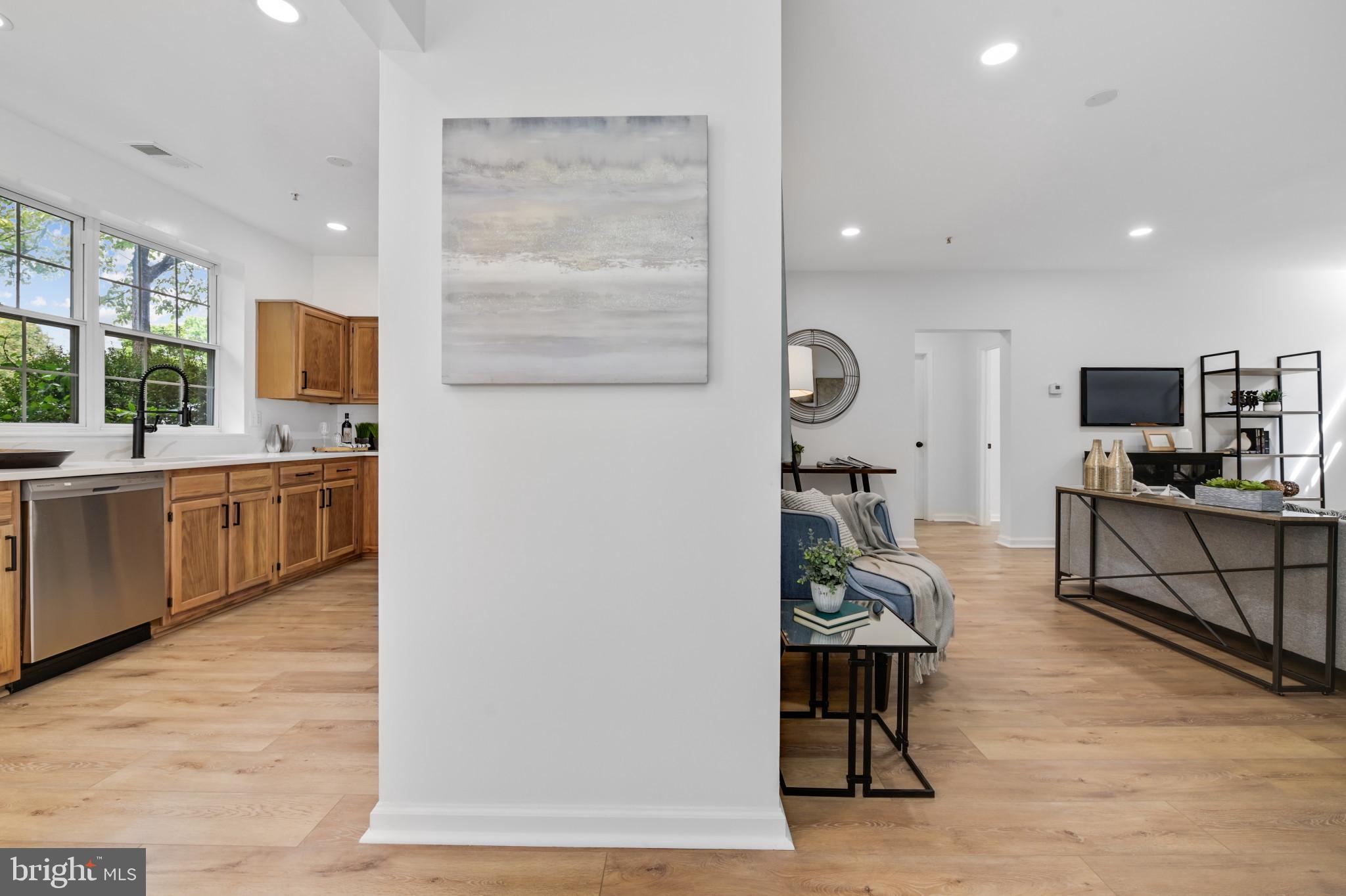 1137 Simsbury COURT NE Unit: 50C