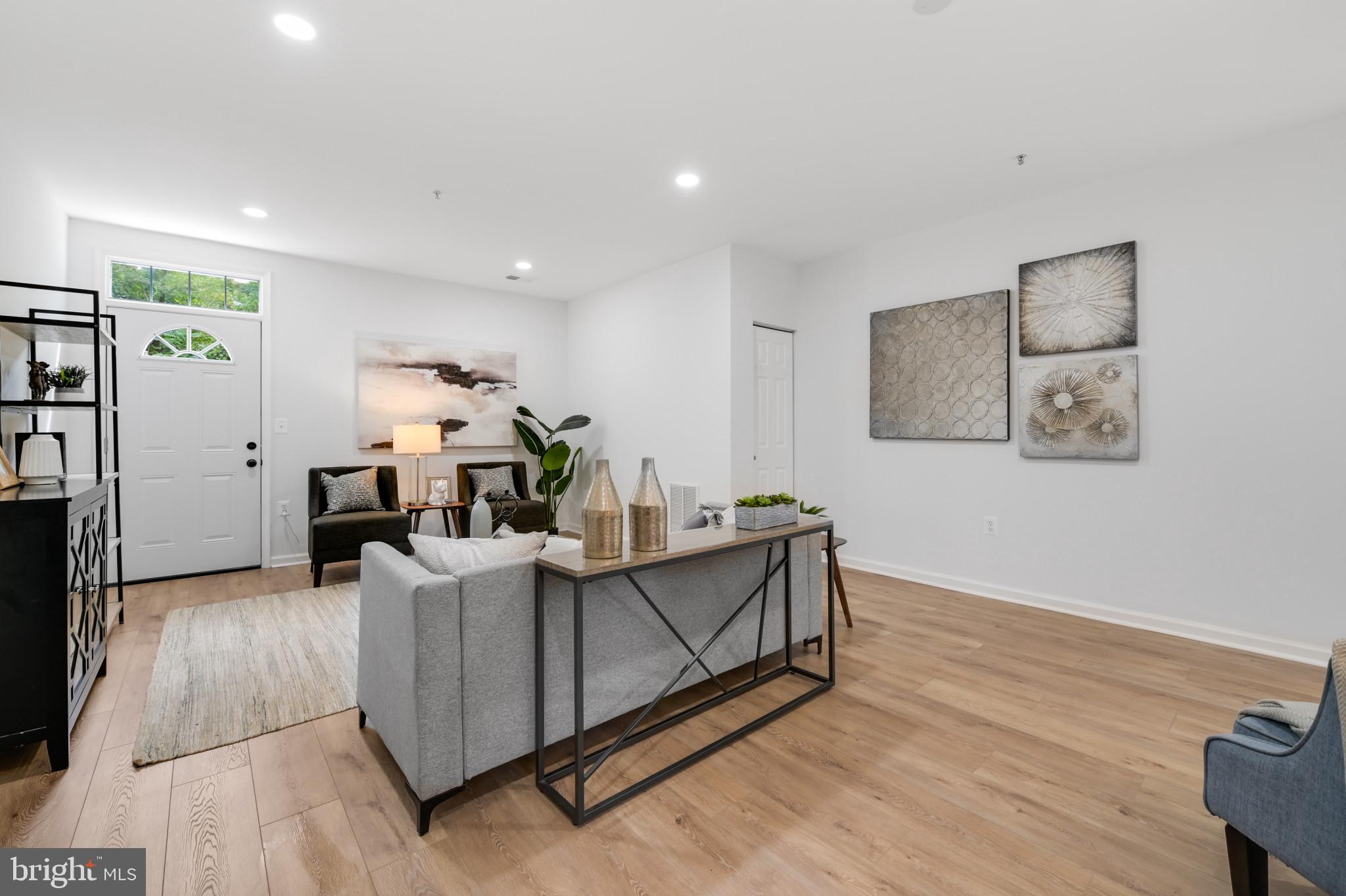 1137 Simsbury COURT NE Unit: 50C