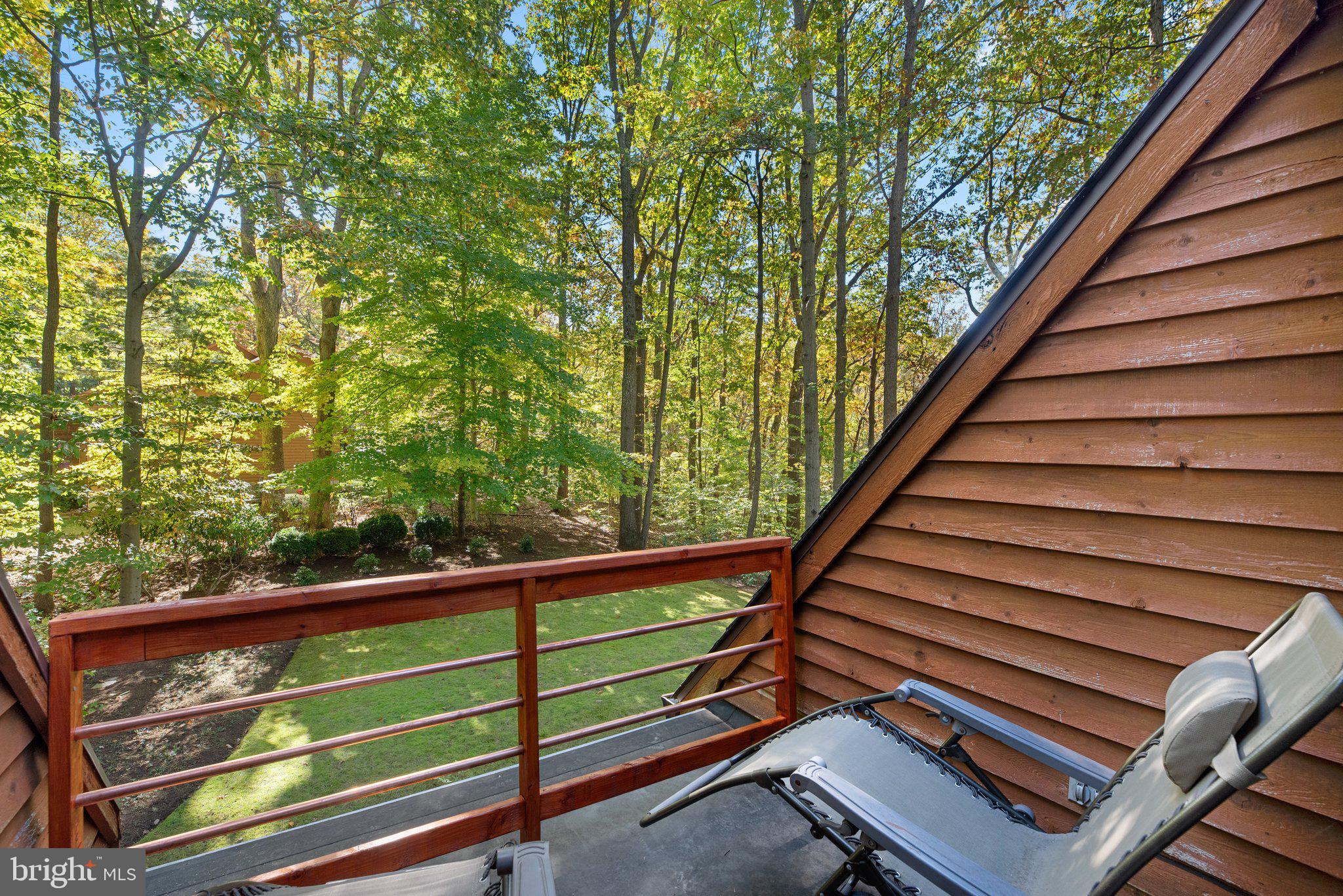 1177 W Mahogany LANE