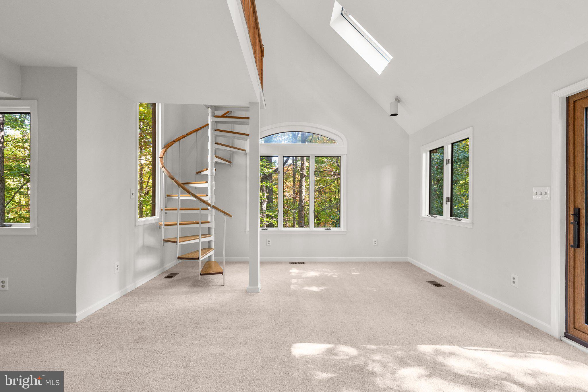 1177 W Mahogany LANE