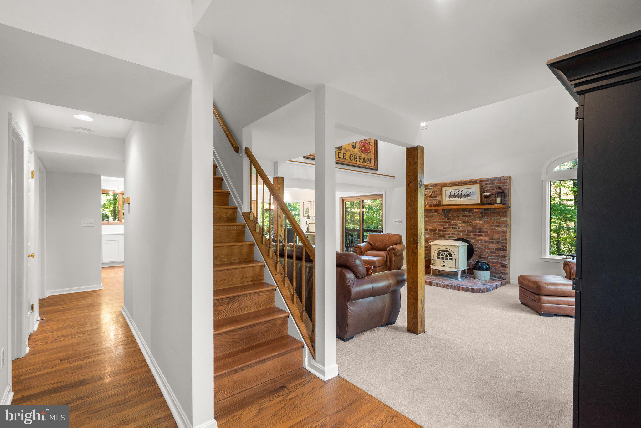 1177 W Mahogany LANE