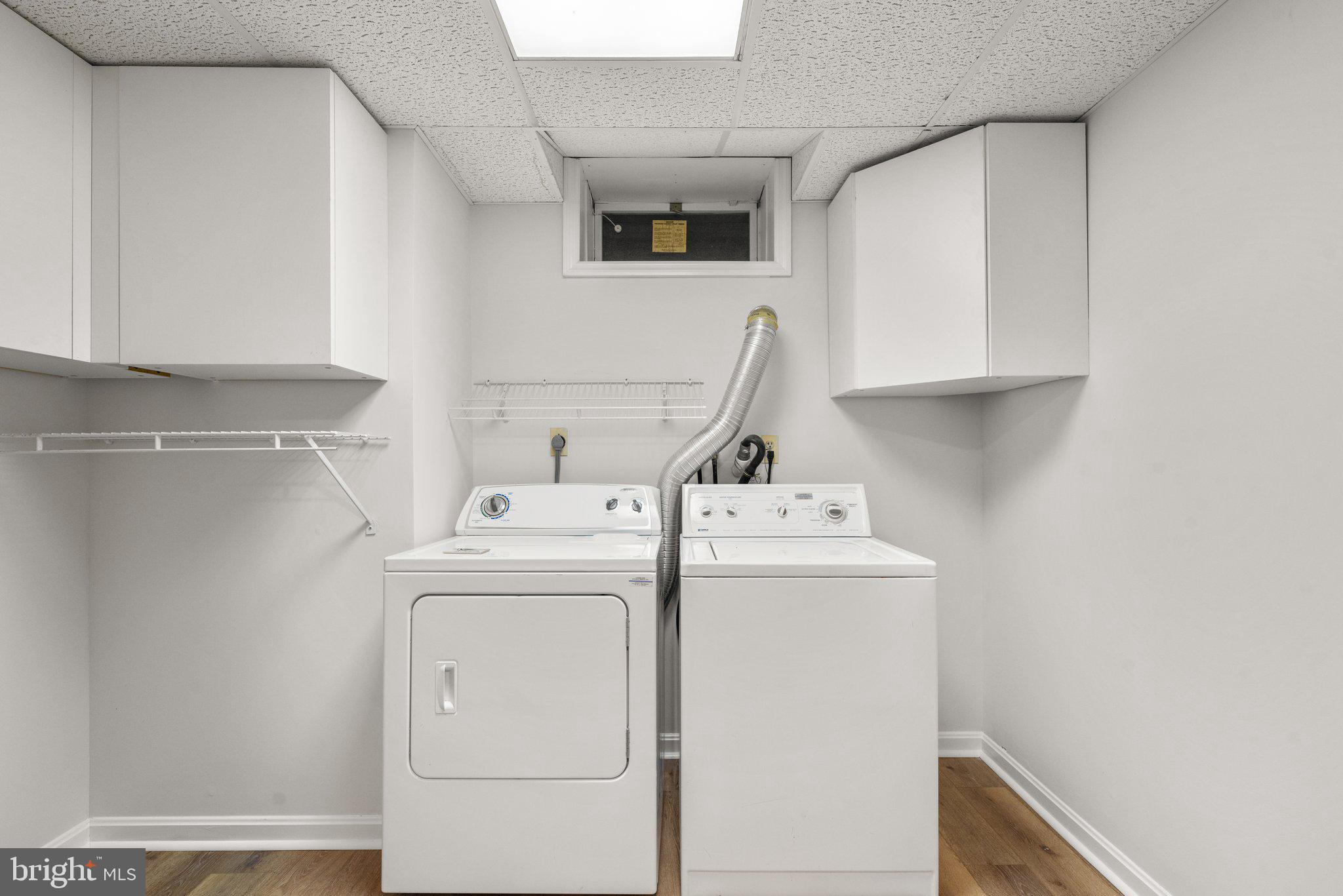 1177 W Mahogany LANE